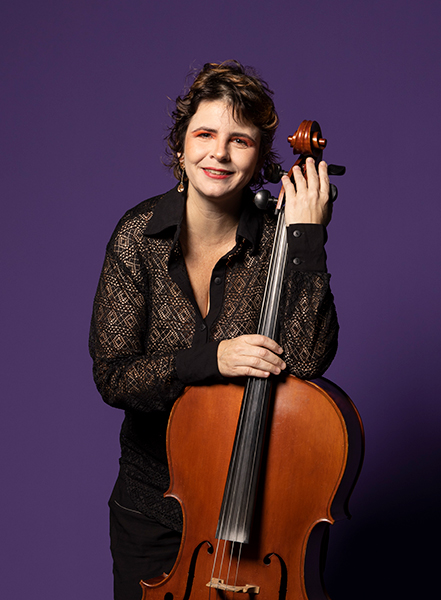 Elê R. Ribeiro
